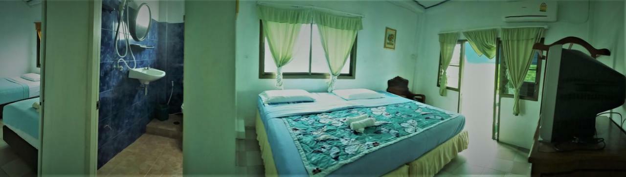 Residence House Трат Екстер'єр фото